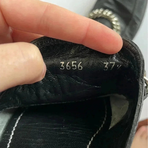 Rocco P Mules Black Leather Silver Chain Slip On Flats Womens Shoes 37.5 US 6.5 - Picture 6 of 6